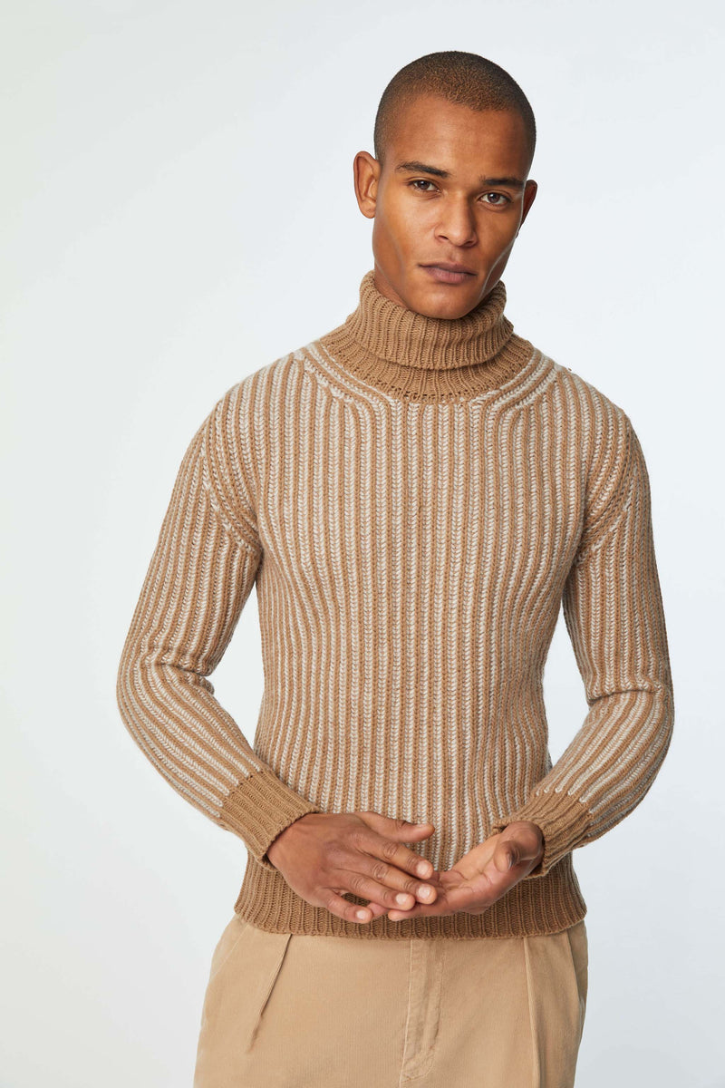 Lubiam Maglia dolcevita a coste cammello Maglia dolcevita a coste cammello