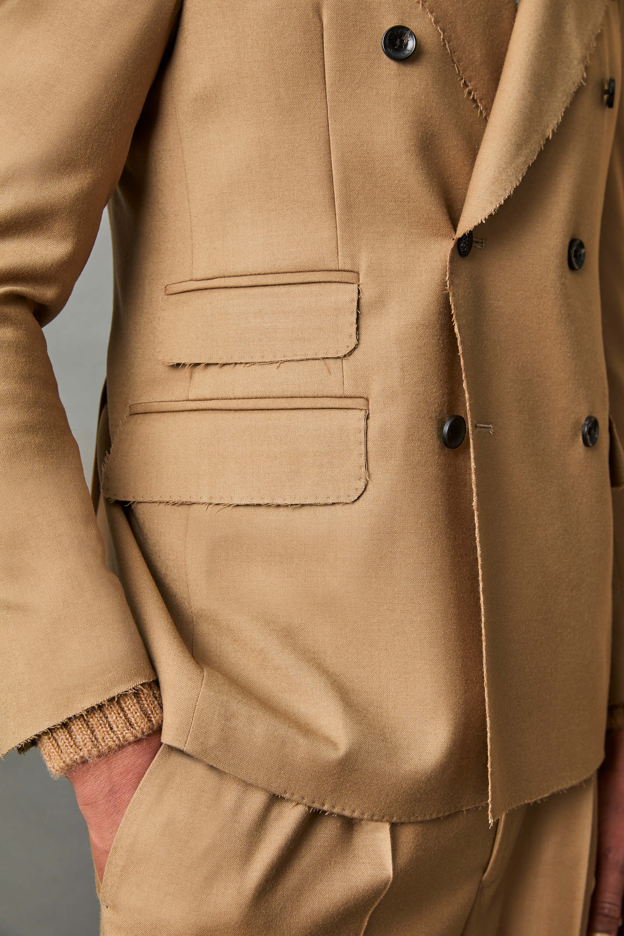 ETHAN raw-hem jacket in camel