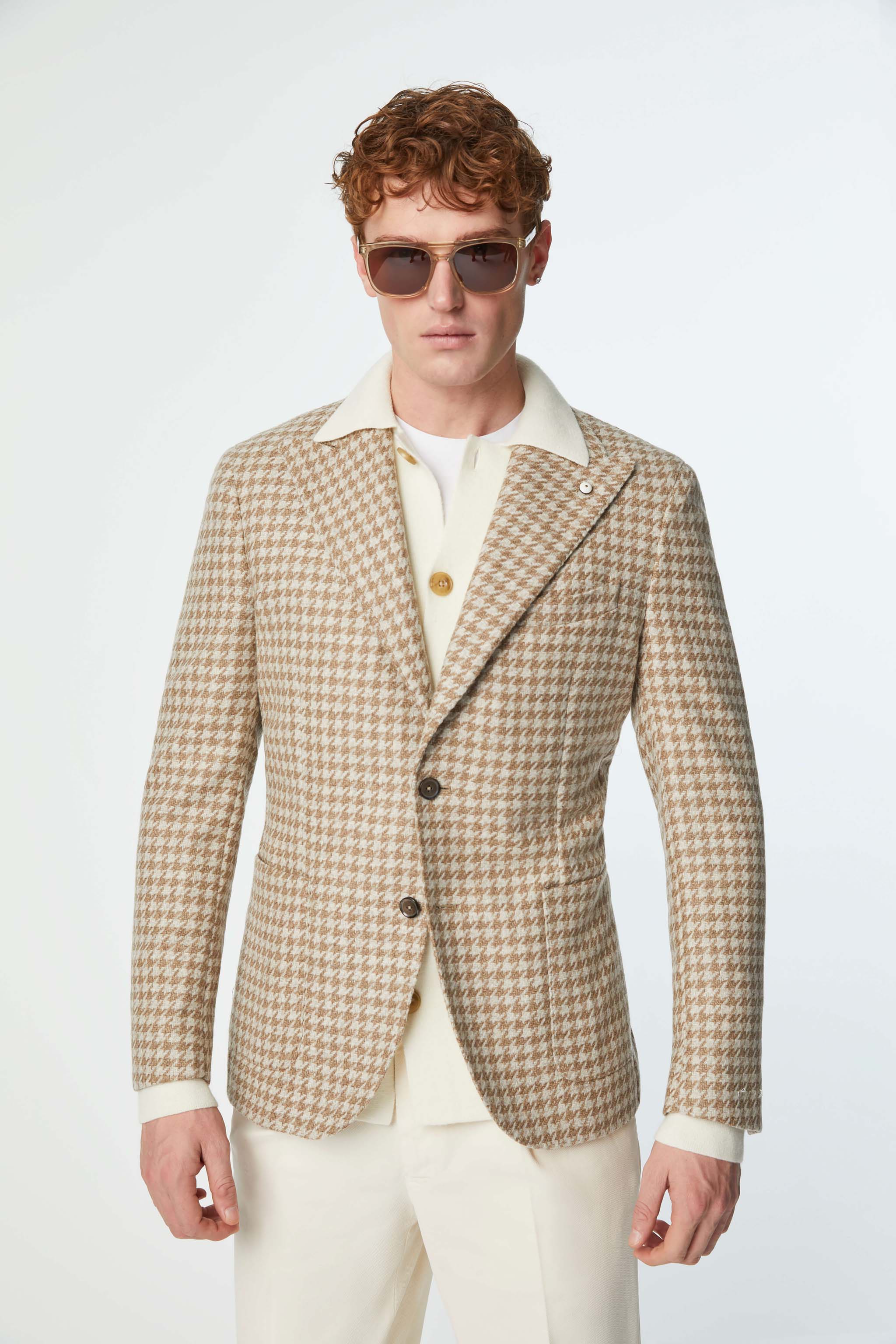 Untreated double-breasted coat in white | L.B.M. 1911