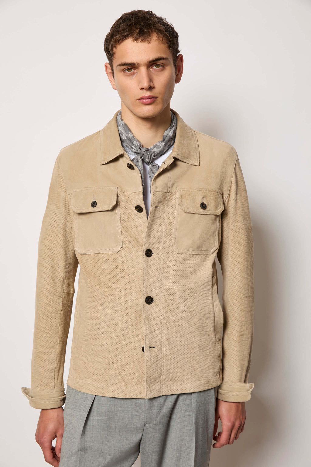 Overshirt in pelle beige