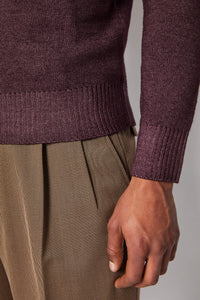 Maglia girocollo bordeaux tinto capo viola
