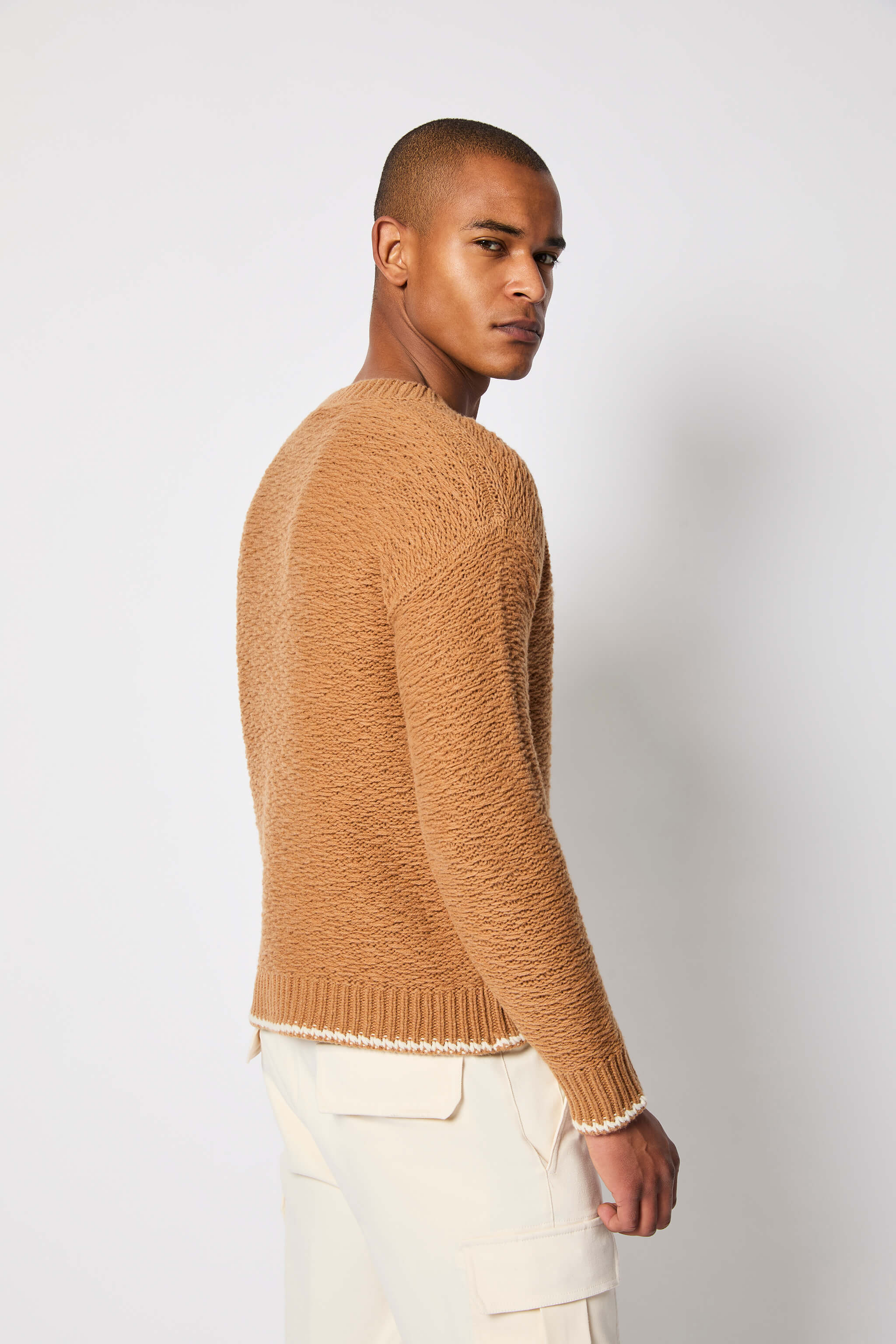 Camel crewneck