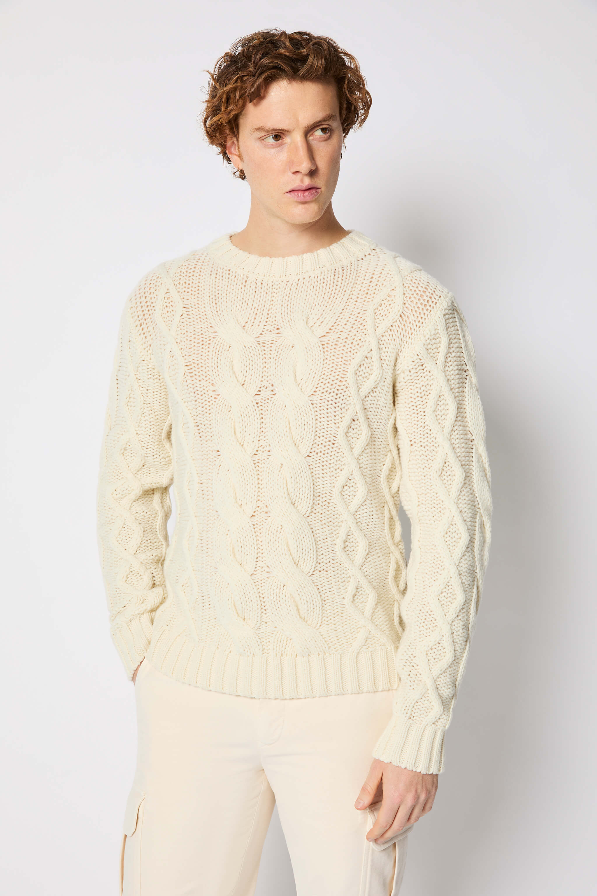 Cable-knit crewneck in ivory
