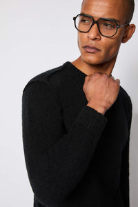 Black crewneck black