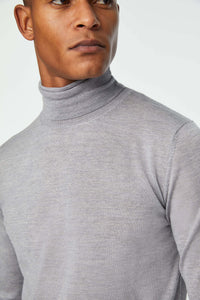 Maglia dolcevita grigio ghiaccio grigio chiaro
