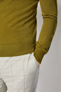 Acid-green turtleneck light green
