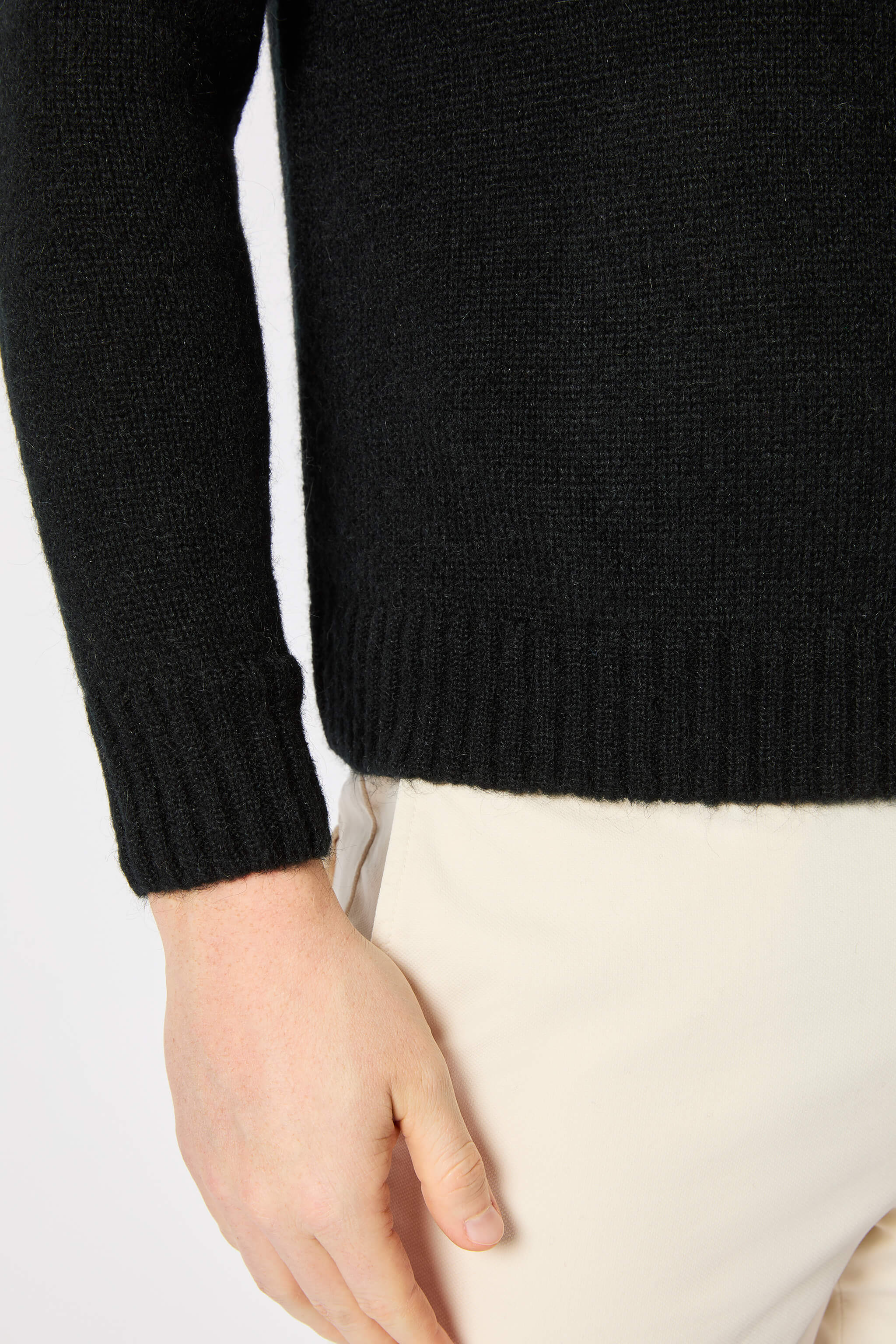 Nordic-style crewneck sweater in black
