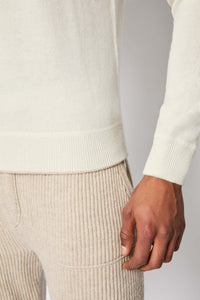 White wool and cashmere crewneck white