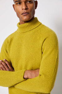 Acid-green turtleneck light green