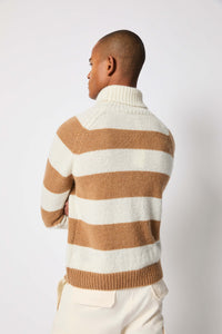 Striped turtleneck in white and camel earth