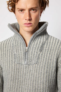 Gray quarter-zipper turtleneck sweater light grey