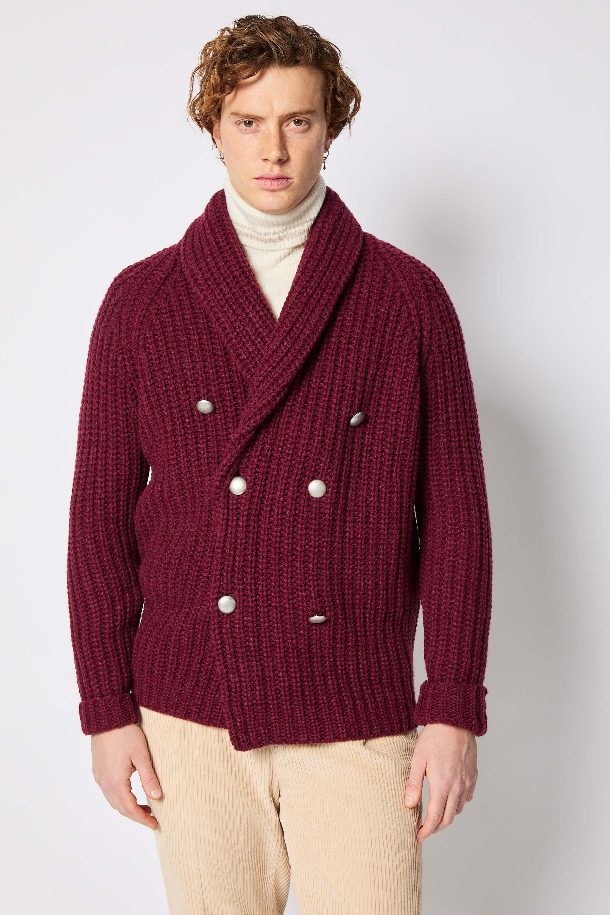 Chunky-knit cardigan in burgundy
