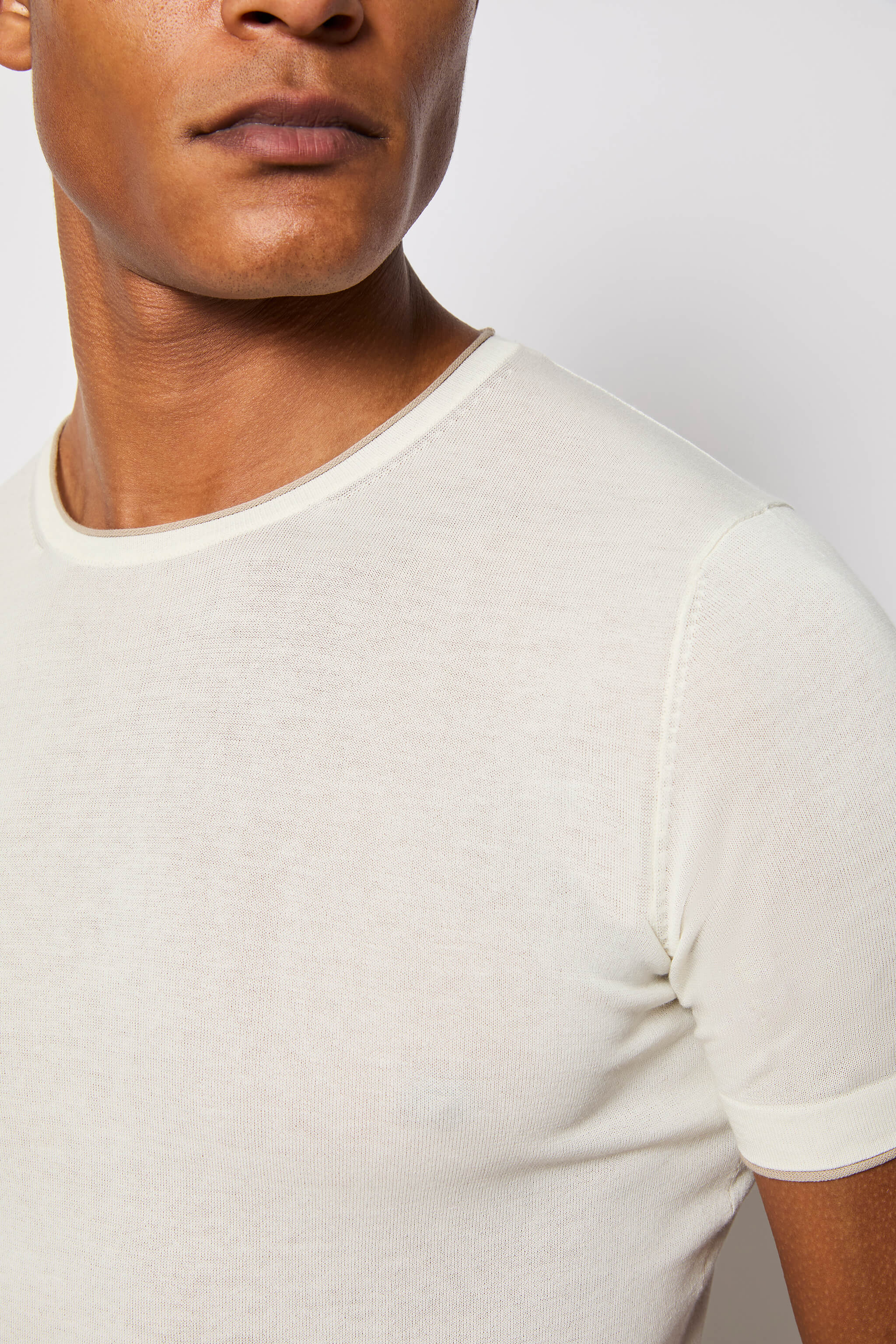 Short-sleeve T-shirt - white