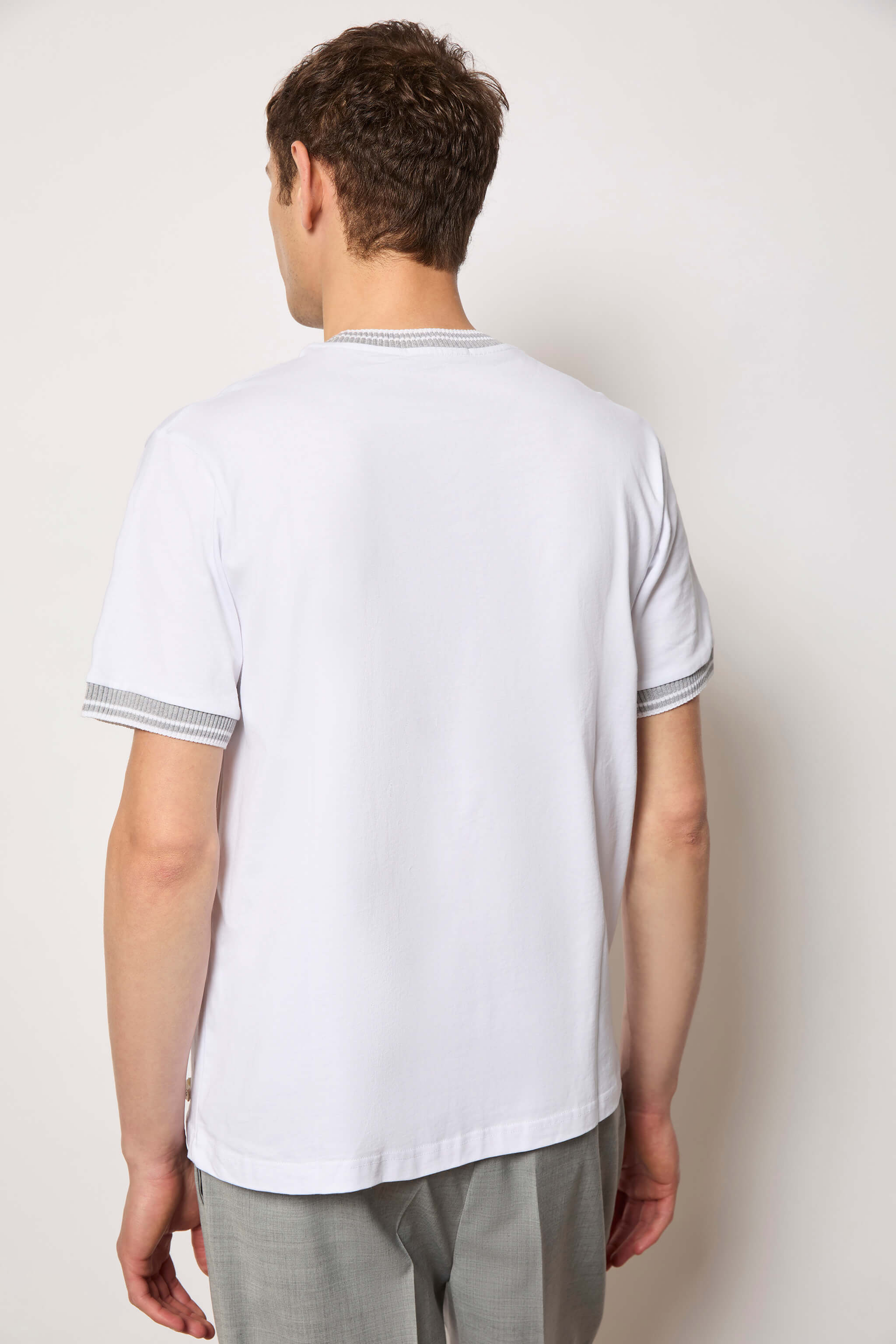 Cotton T-shirt with contrasting details
