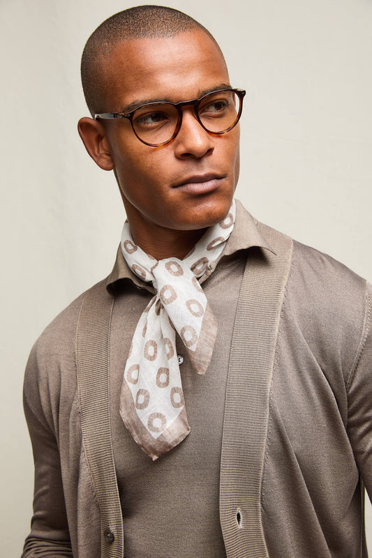 Foulard in cotone e lino fantasia geometrica
