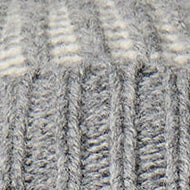 Berretto grigio chiaro melange grigio chiaro