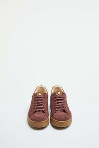 Retro tennis sneakers in crushed berry bordeaux