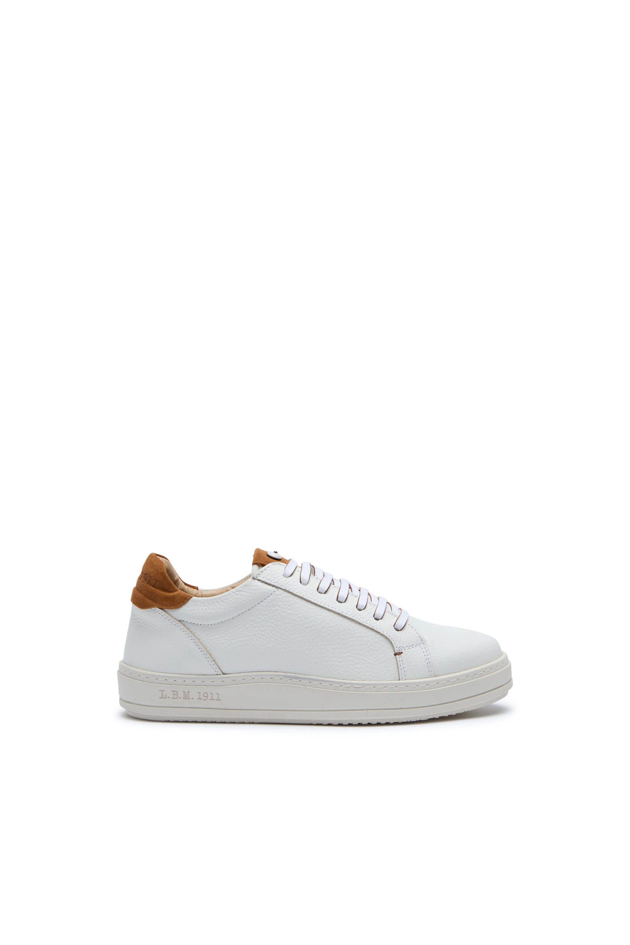 Retro tennis sneakers in camel