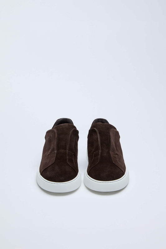 Sneaker slip-on scamosciata marrone
