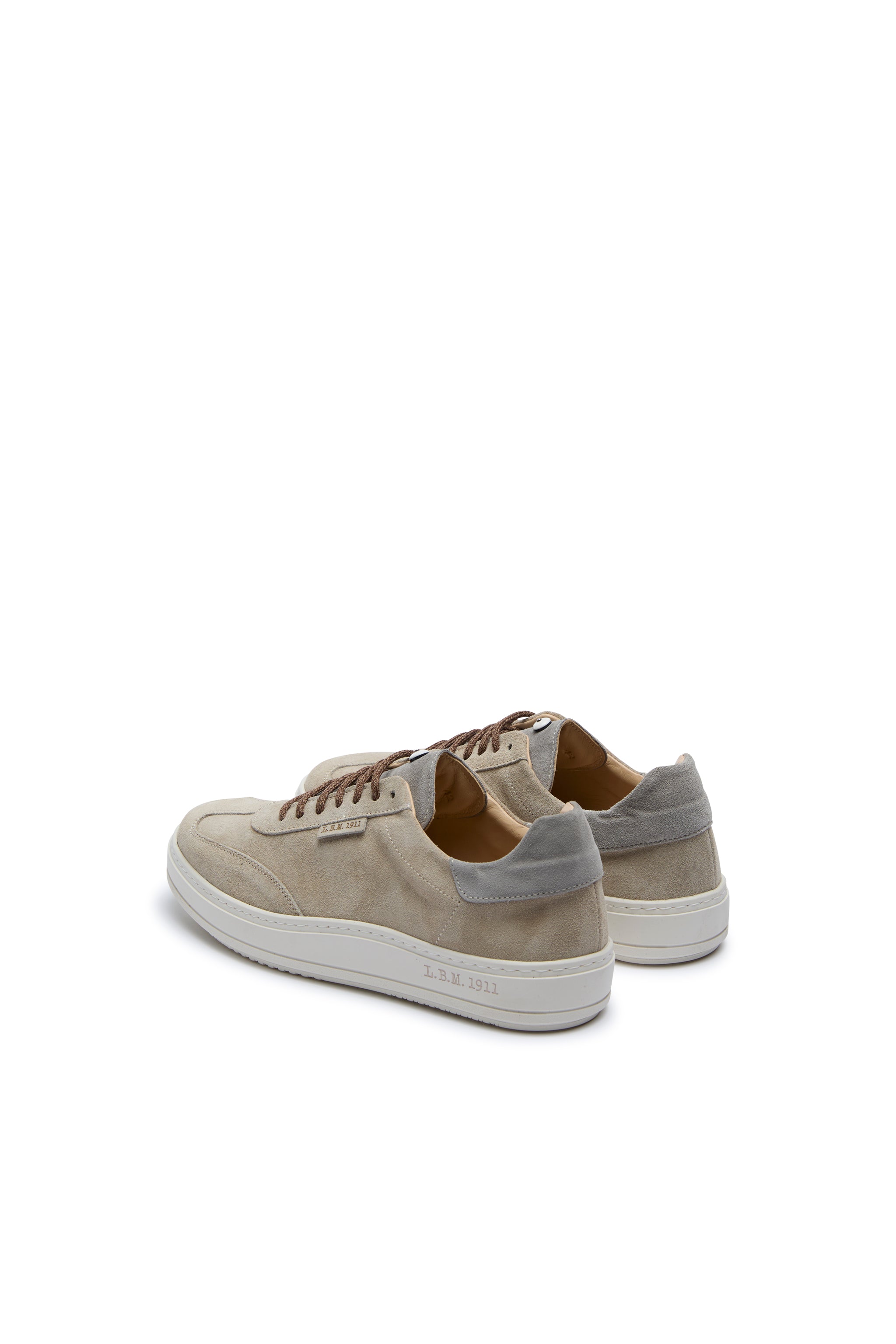 Sneakers in suede beige
