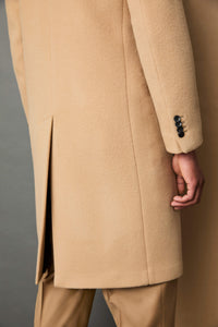 Untreated coat in camel earth