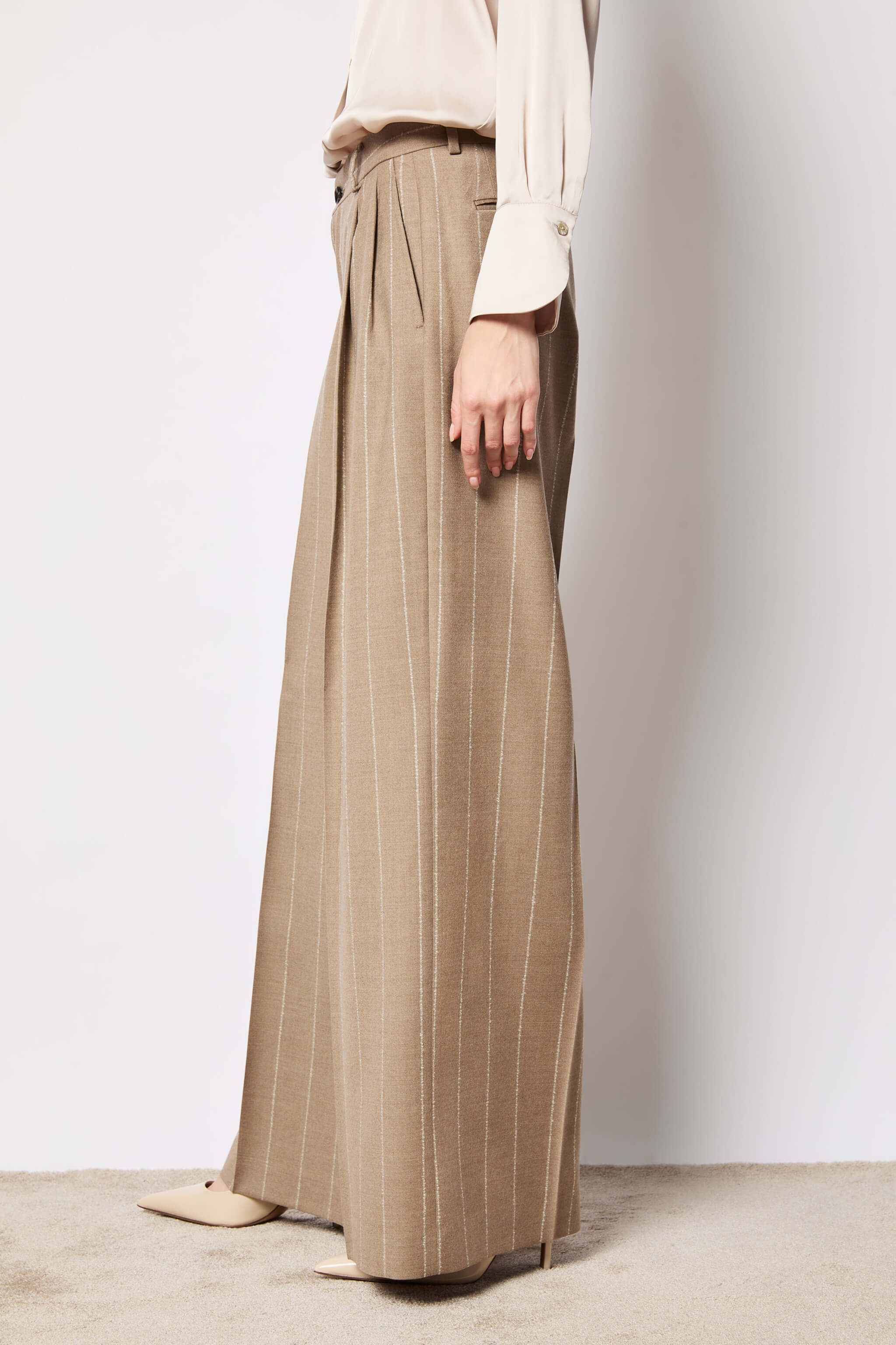 Elisa pants wide hazelnut pinstripe