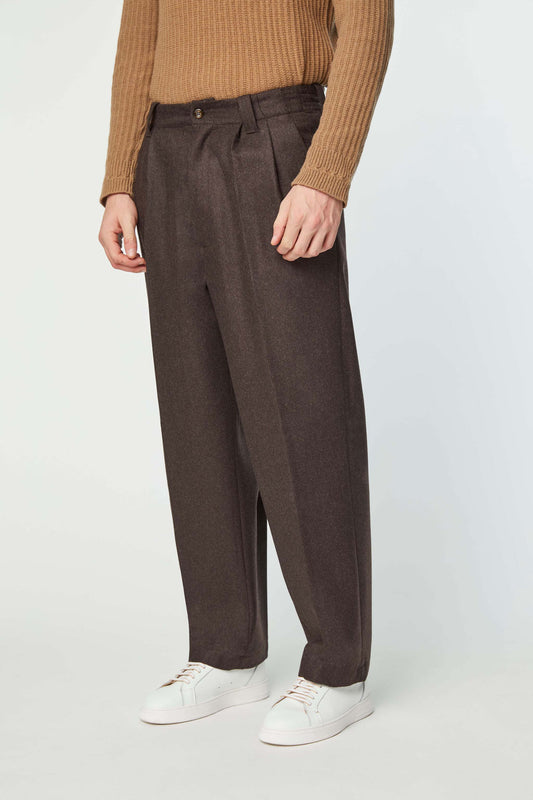 Untreated MARK pants in brown