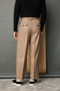 Mark pants in hazelnut earth
