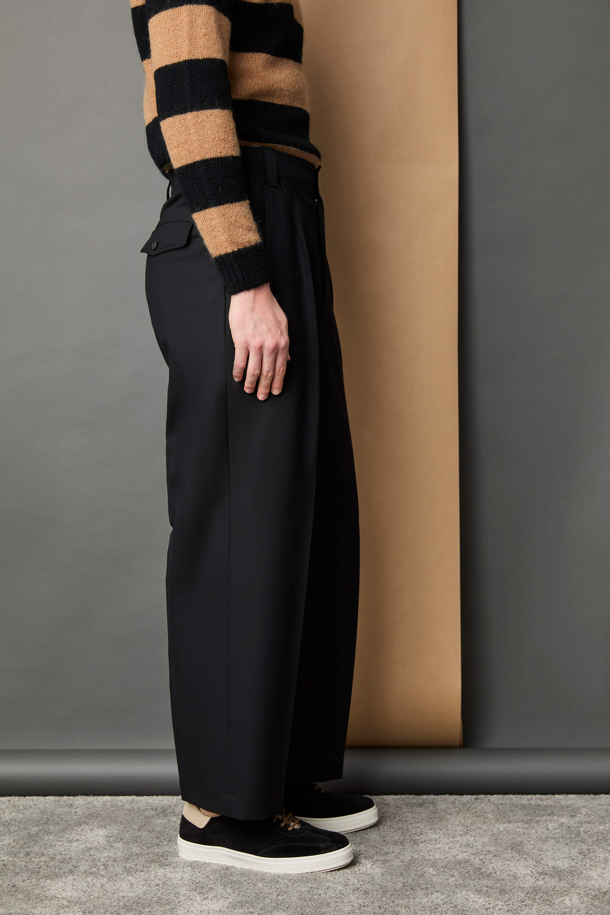 MARK pants in black