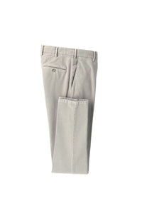 Garment-dyed ray pants in ice gray beige