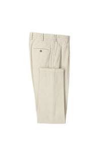 Garment-dyed muddy pants in white white