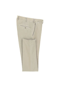 Garment-dyed elton pants in beige beige