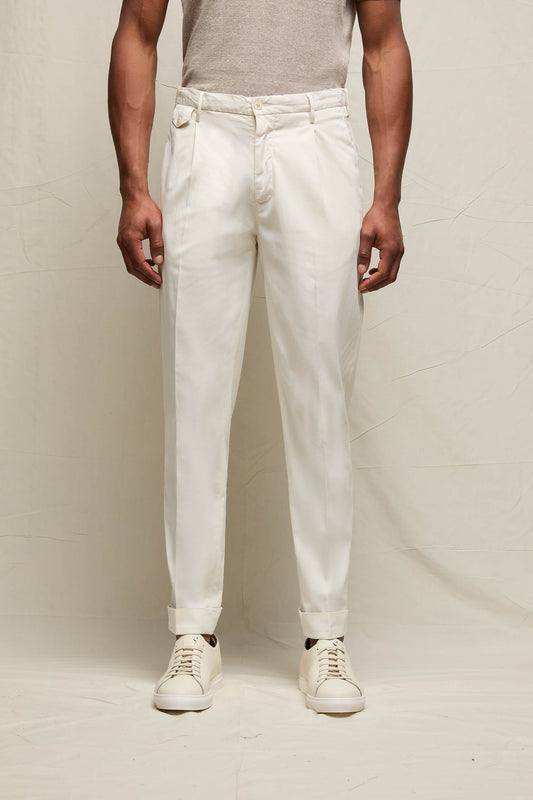 Garment-dyed MILES pants in white