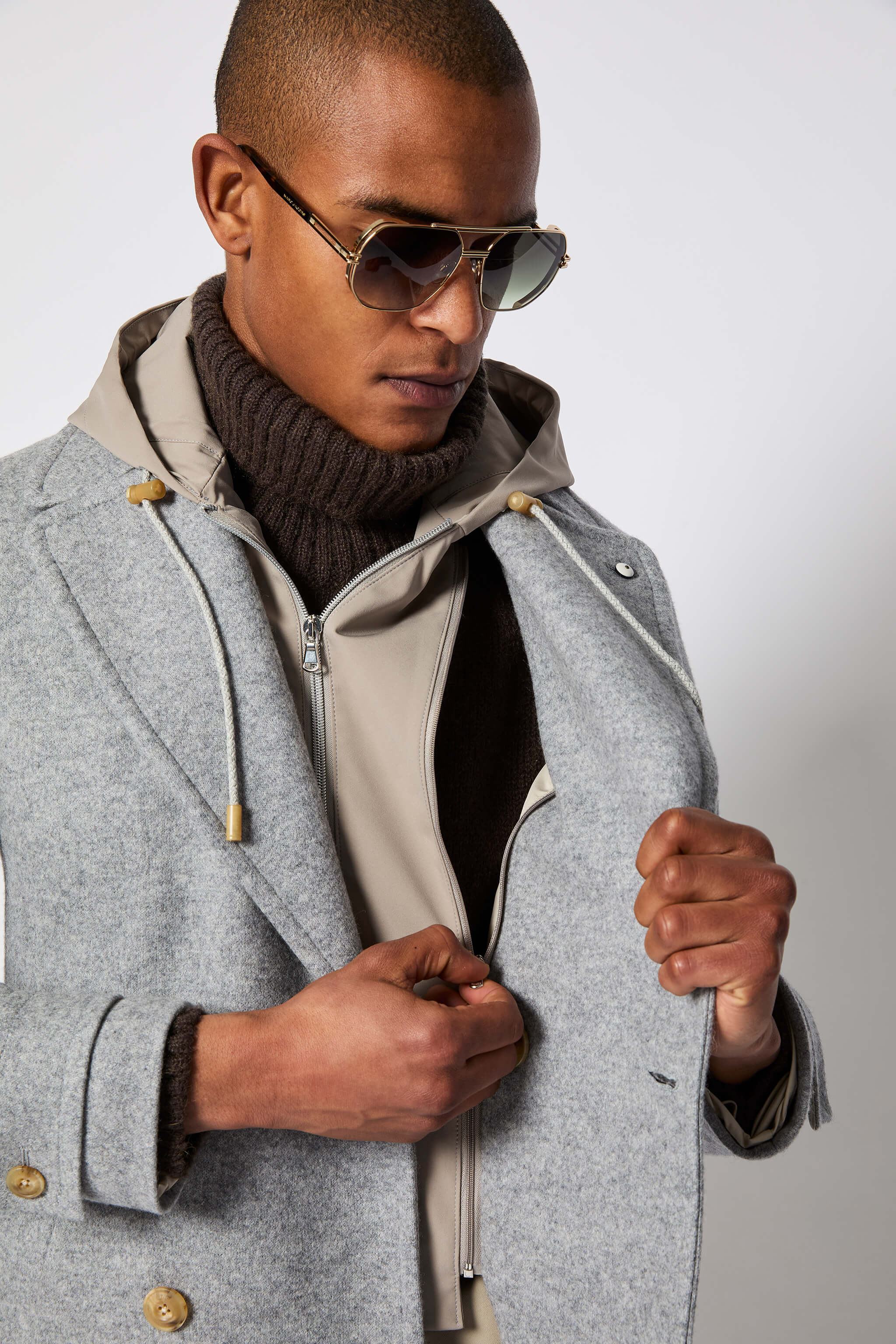 Hooded peacoat in light gray | L.B.M. 1911