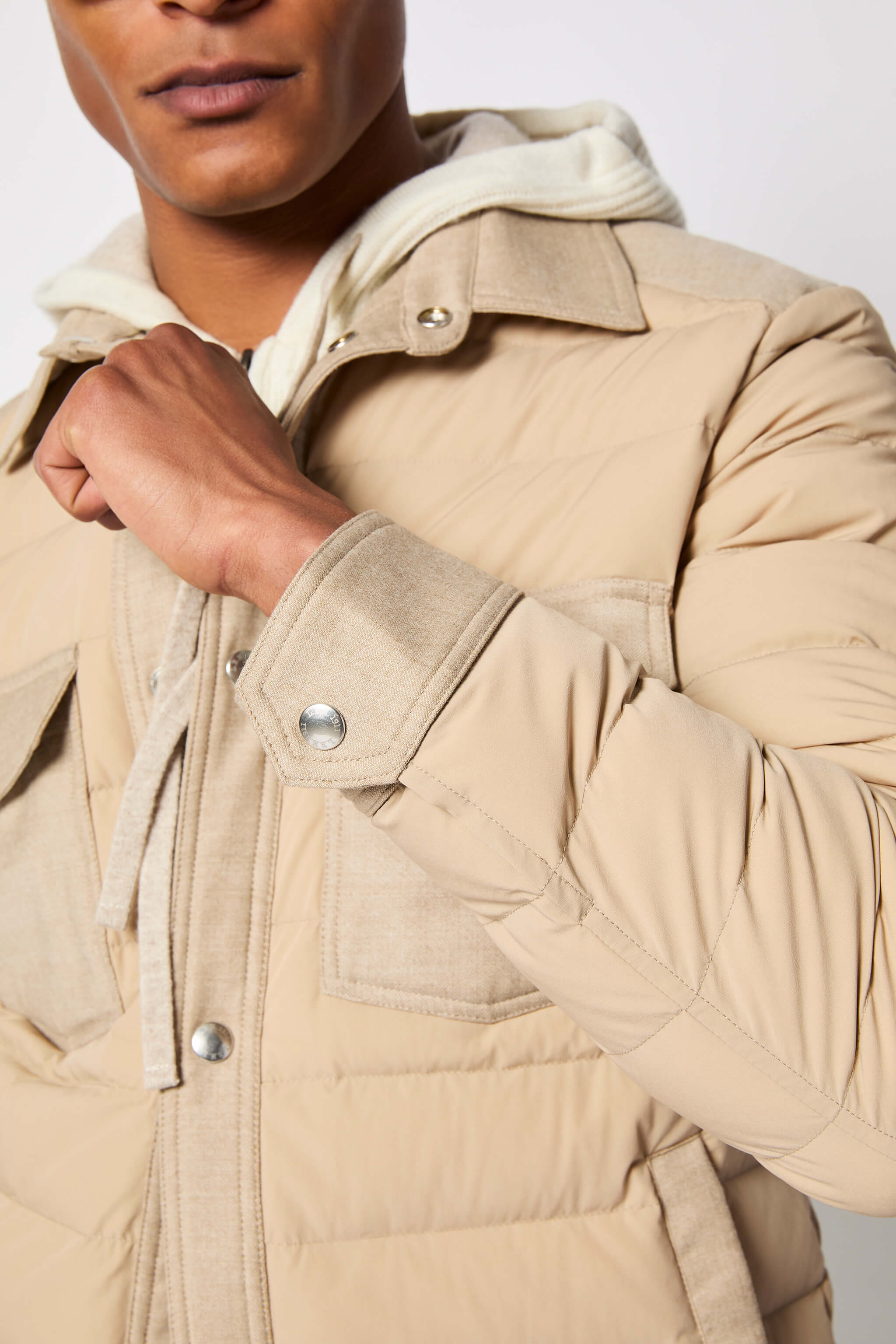 Giacca camicia imbottita beige