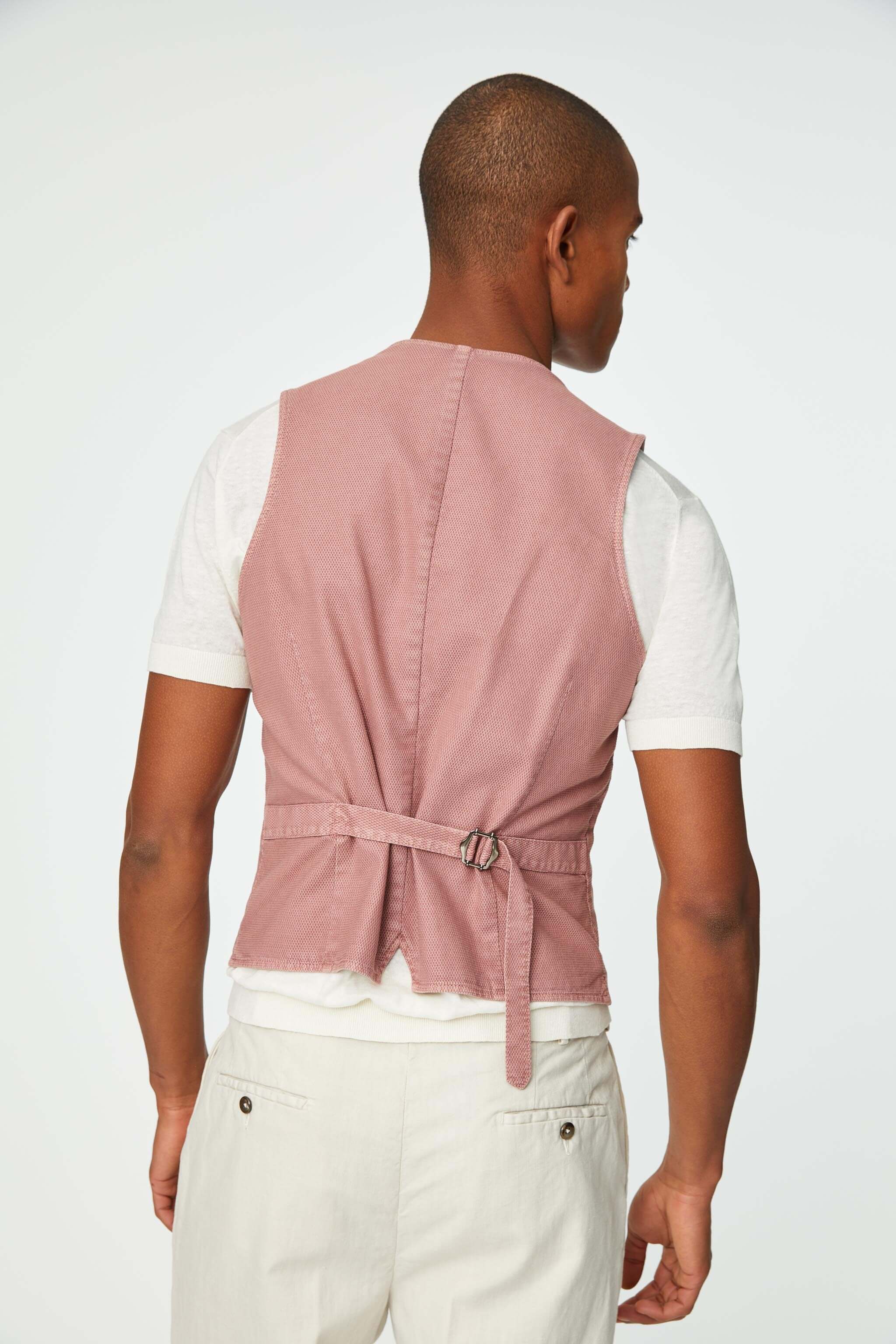 Garment-dyed MIKE vest in pink