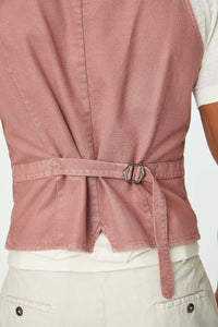 Garment-dyed mike vest in pink pink