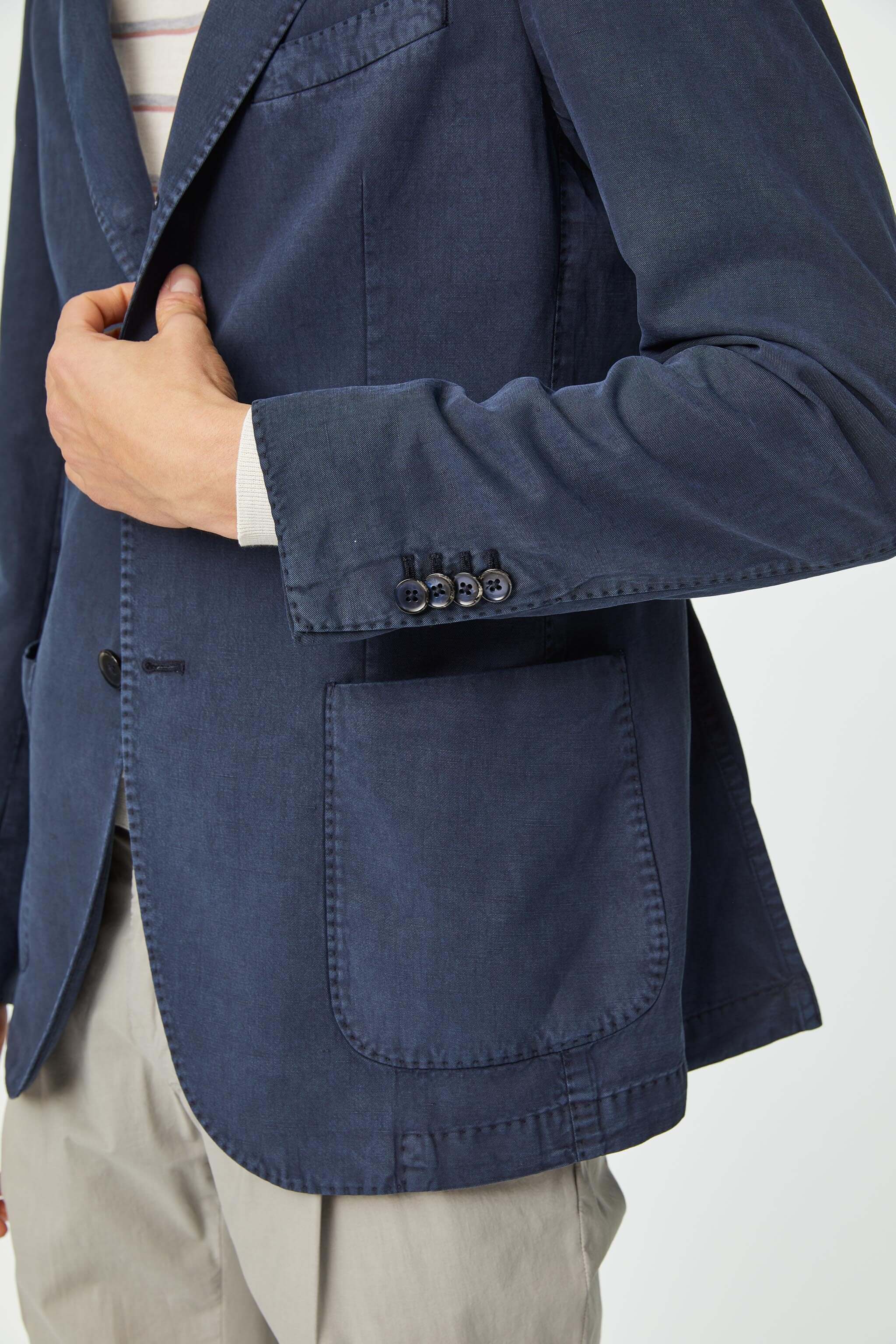 Garment-dyed JIM jacket in blue