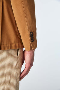 Garment-dyed jack jacket in brown brick
