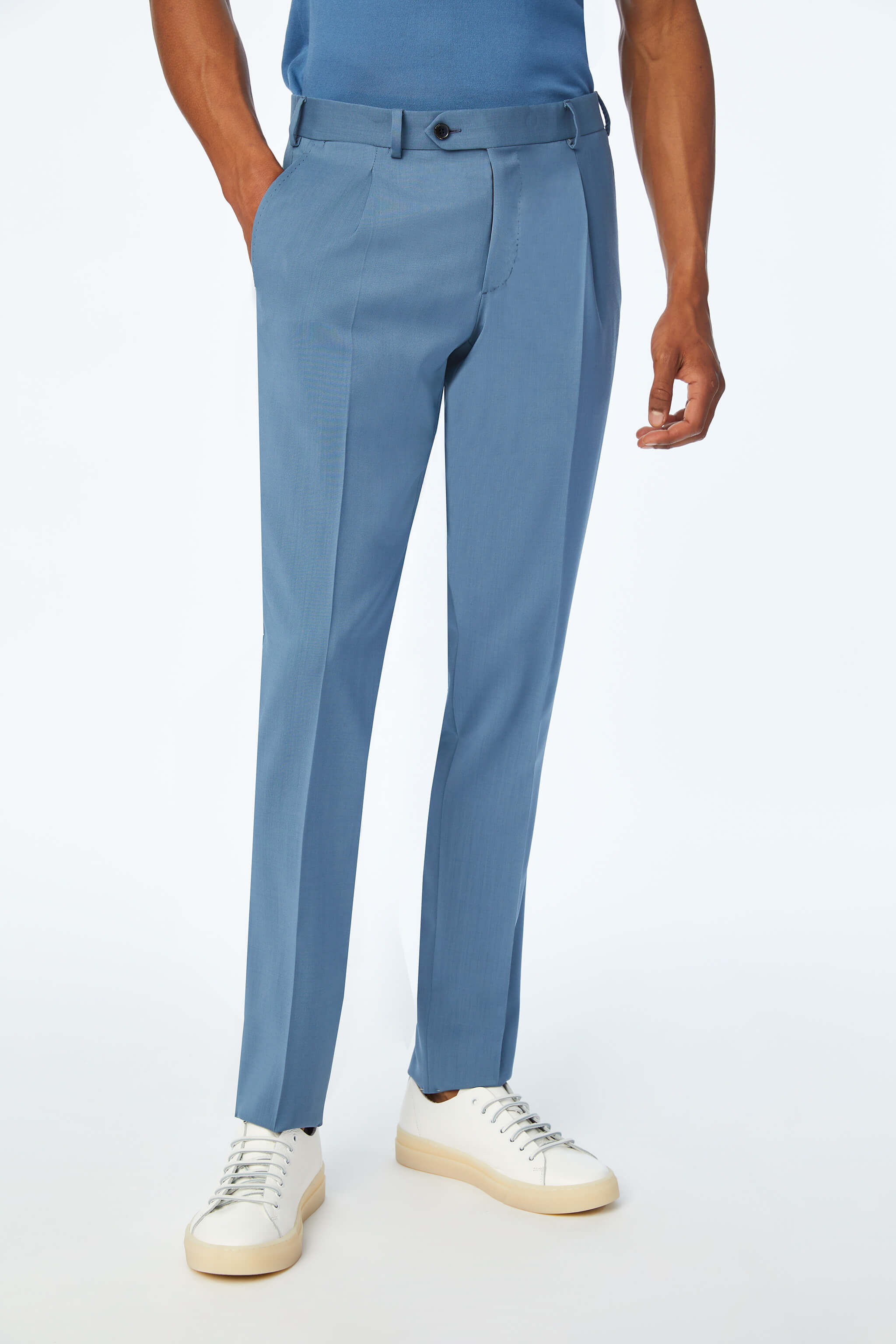 Garment-dyed TOM suit in light Blue