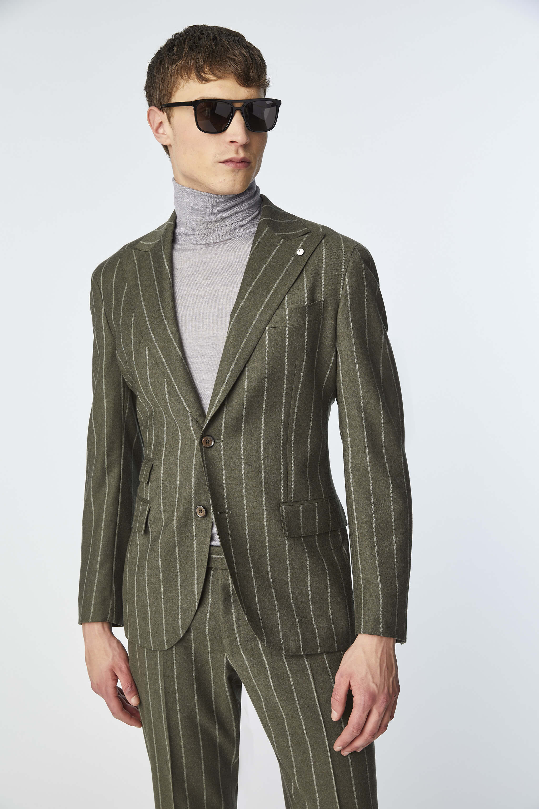 PAUL suit in green