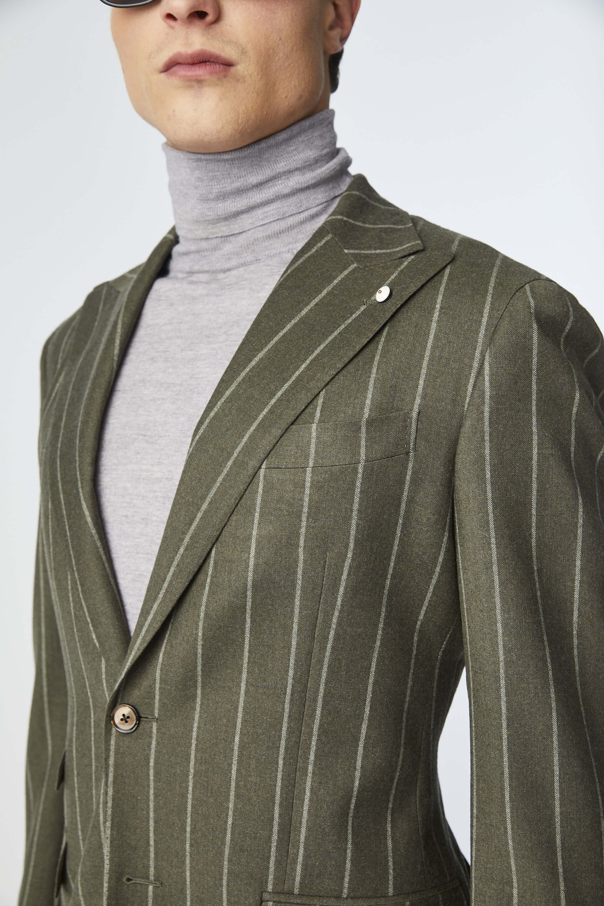 PAUL suit in green