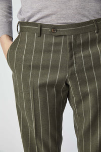 Paul suit in green dark green