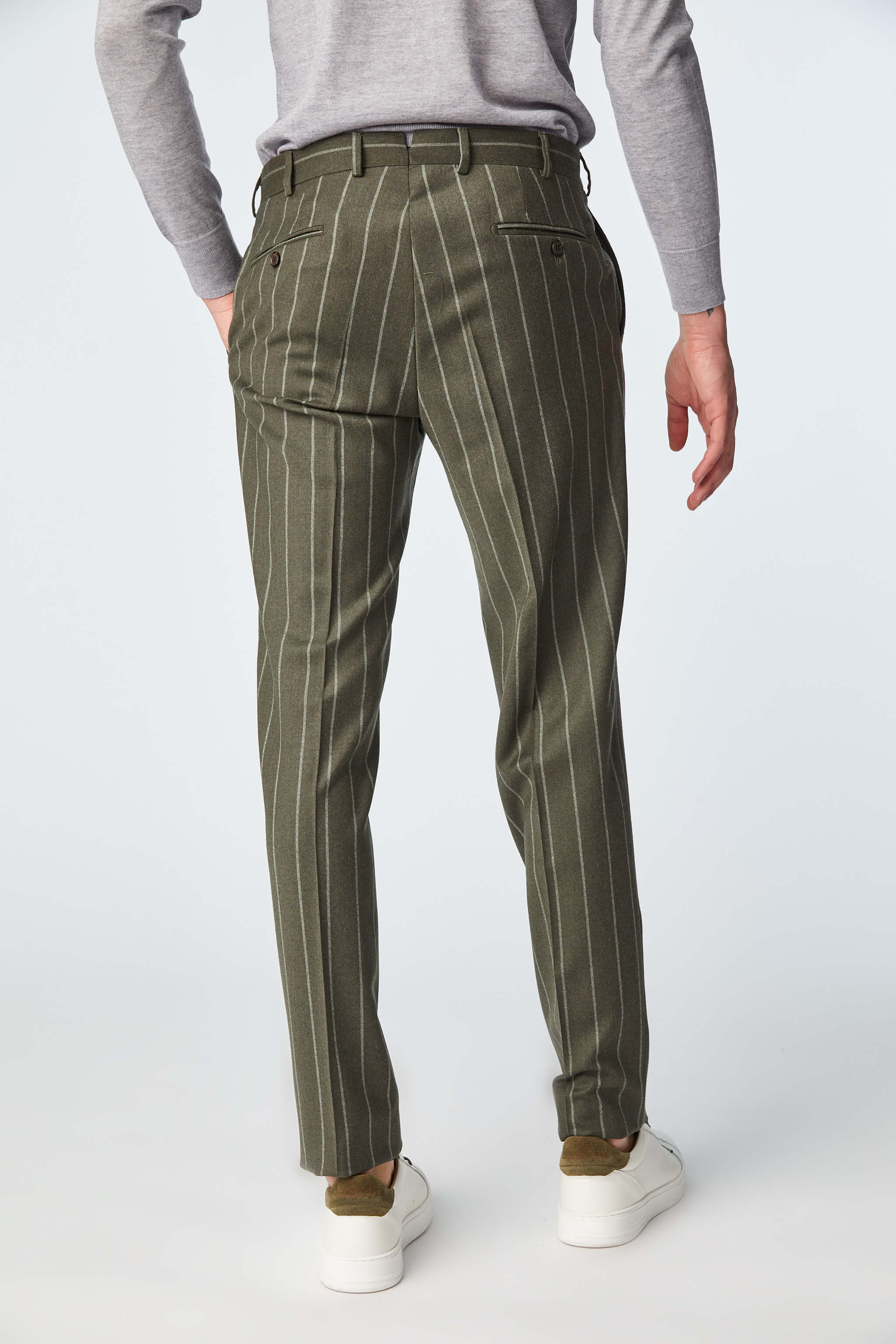 PAUL suit in green