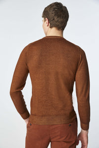Garment-dyed crewneck in brown earth