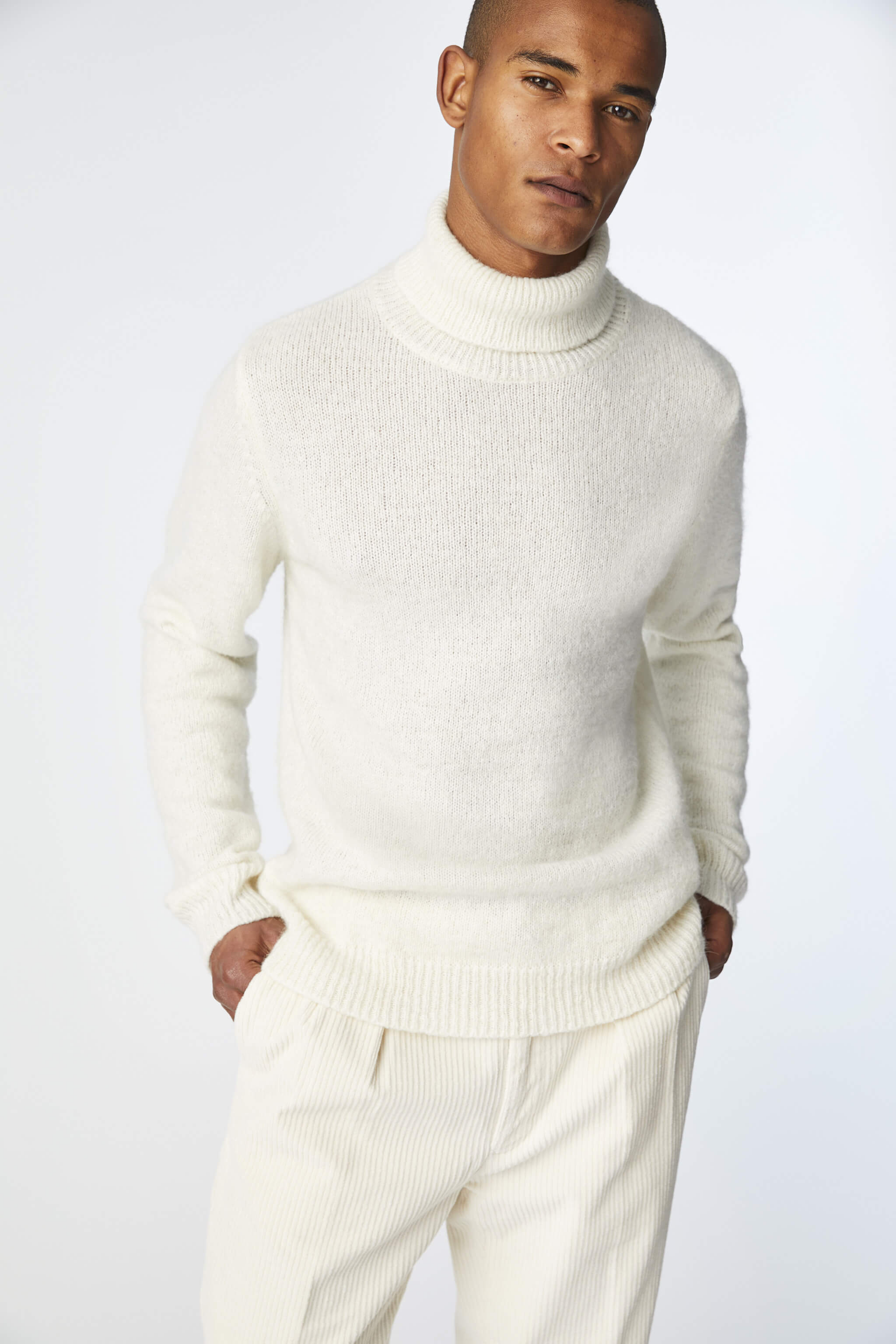 White deals jumper turtleneck