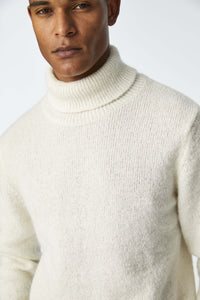 White turtleneck white