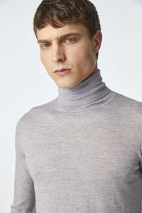 Turtleneck in gray melange light grey