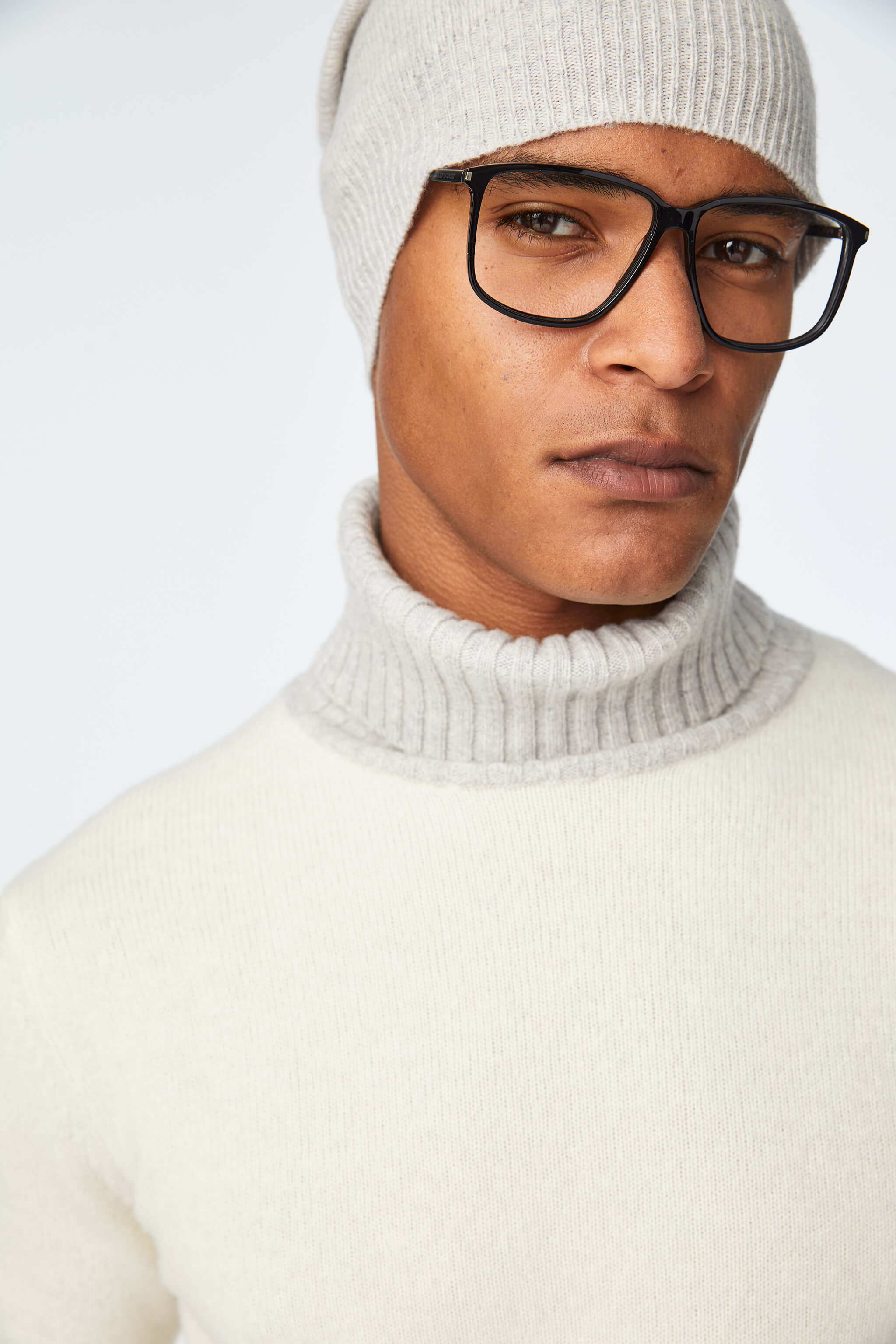 White turtleneck with contrast details