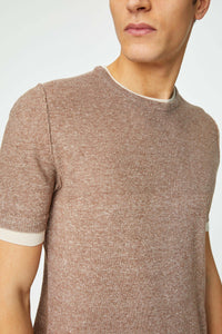 Linen and cotton hazelnut t-shirt with contrast detail earth